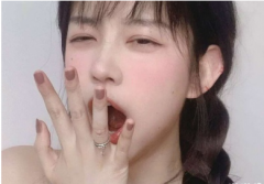 可爱搞笑小短句 爱我自己没有情敌